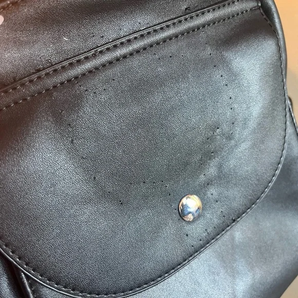 Black Bat Wing Backpack - Picture 3 of 4